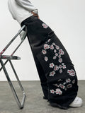 American Retro Floral Embroidery Ripped Design Black Men's Loose Jeans Washed Y2K Street Style Versatile Pants